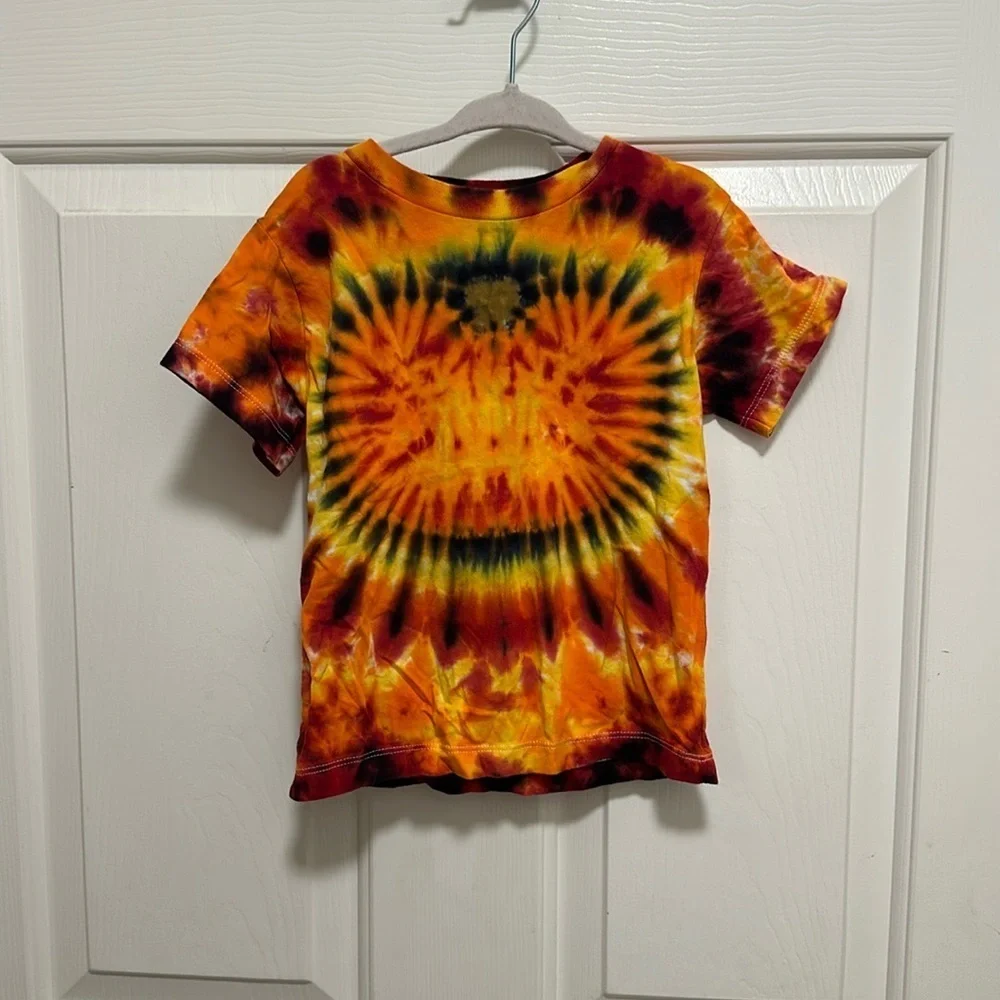 Halloween Tie dye Pumpkin Tshirt Size 3T